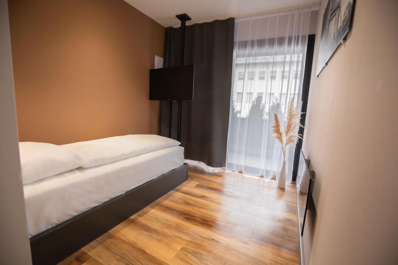 24Seven Hotel شفاباخ المظهر الخارجي الصورة