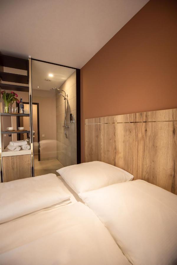 24Seven Hotel شفاباخ المظهر الخارجي الصورة