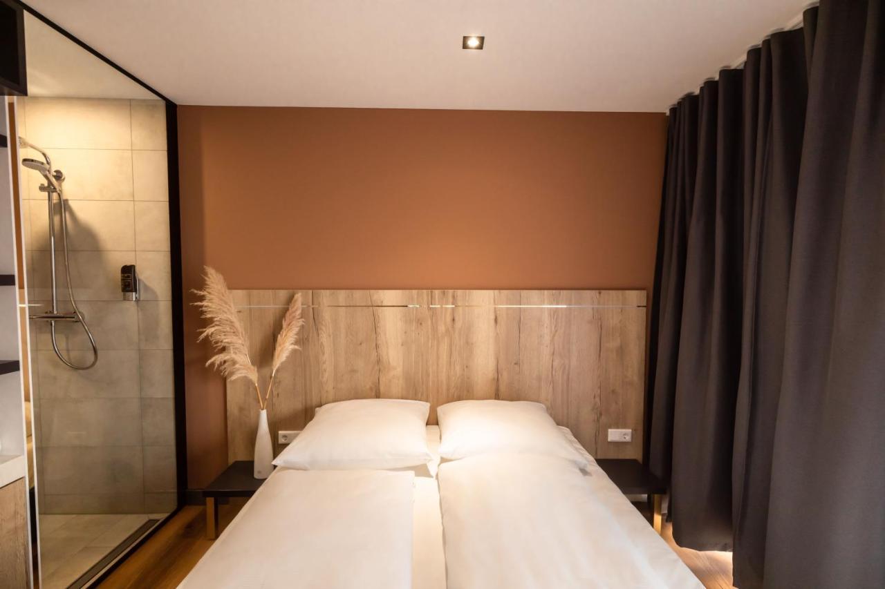 24Seven Hotel شفاباخ المظهر الخارجي الصورة