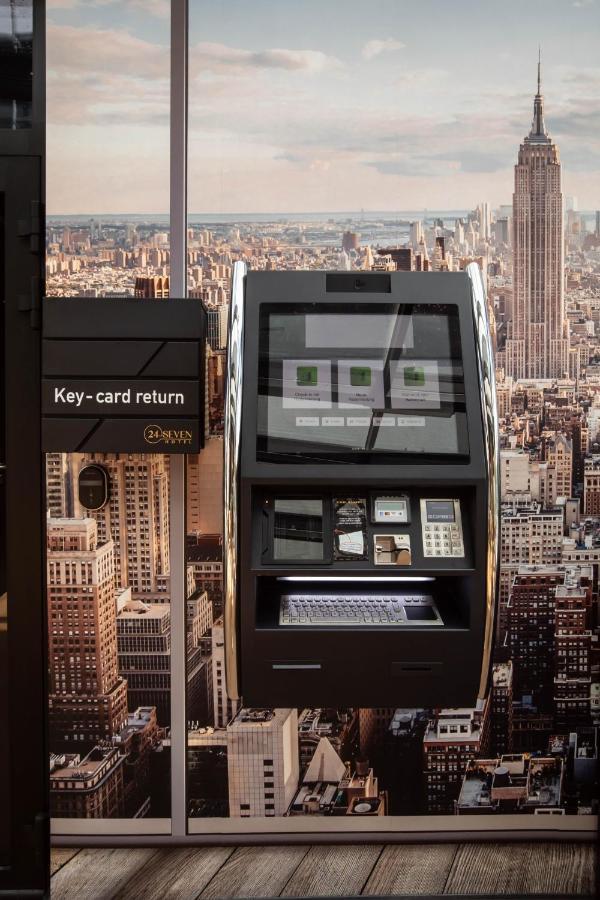 24Seven Hotel شفاباخ المظهر الخارجي الصورة