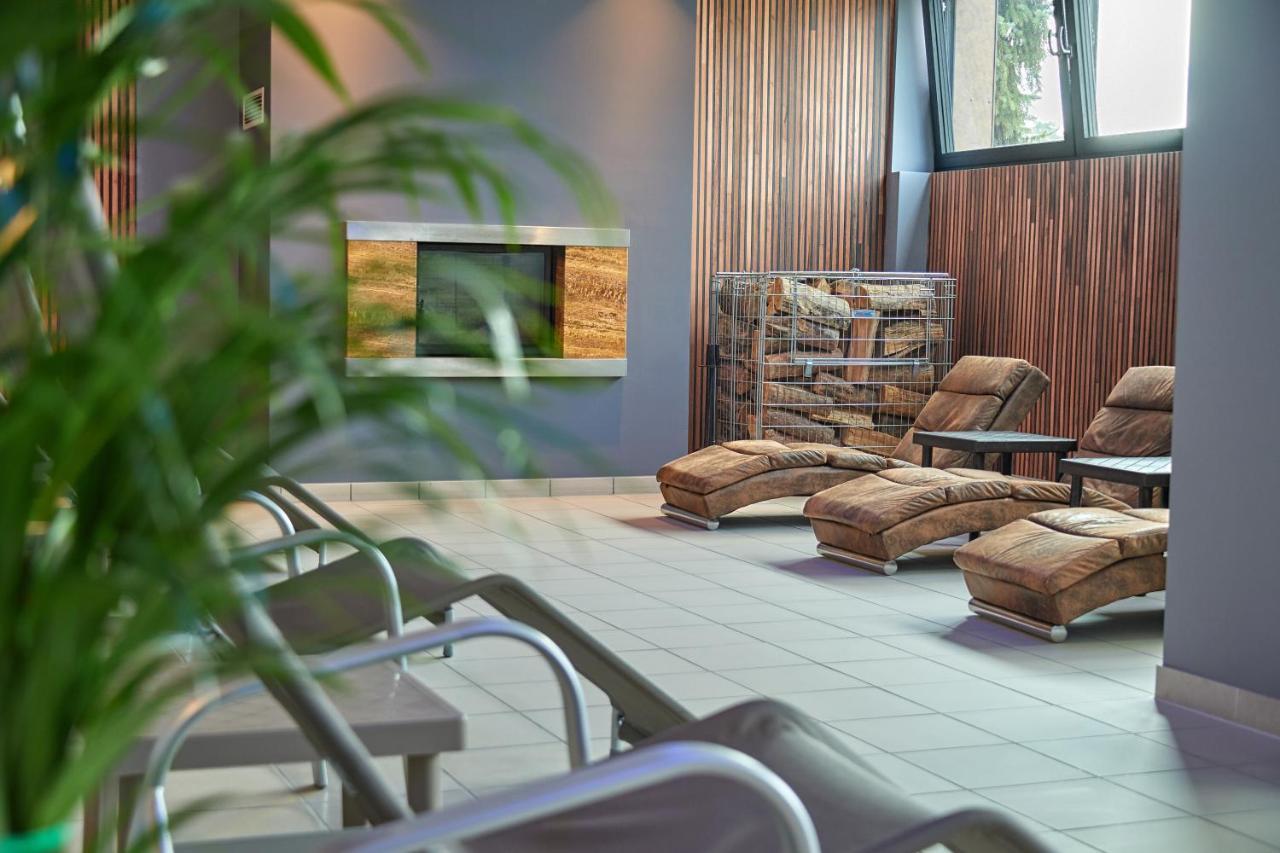 24Seven Hotel شفاباخ المظهر الخارجي الصورة